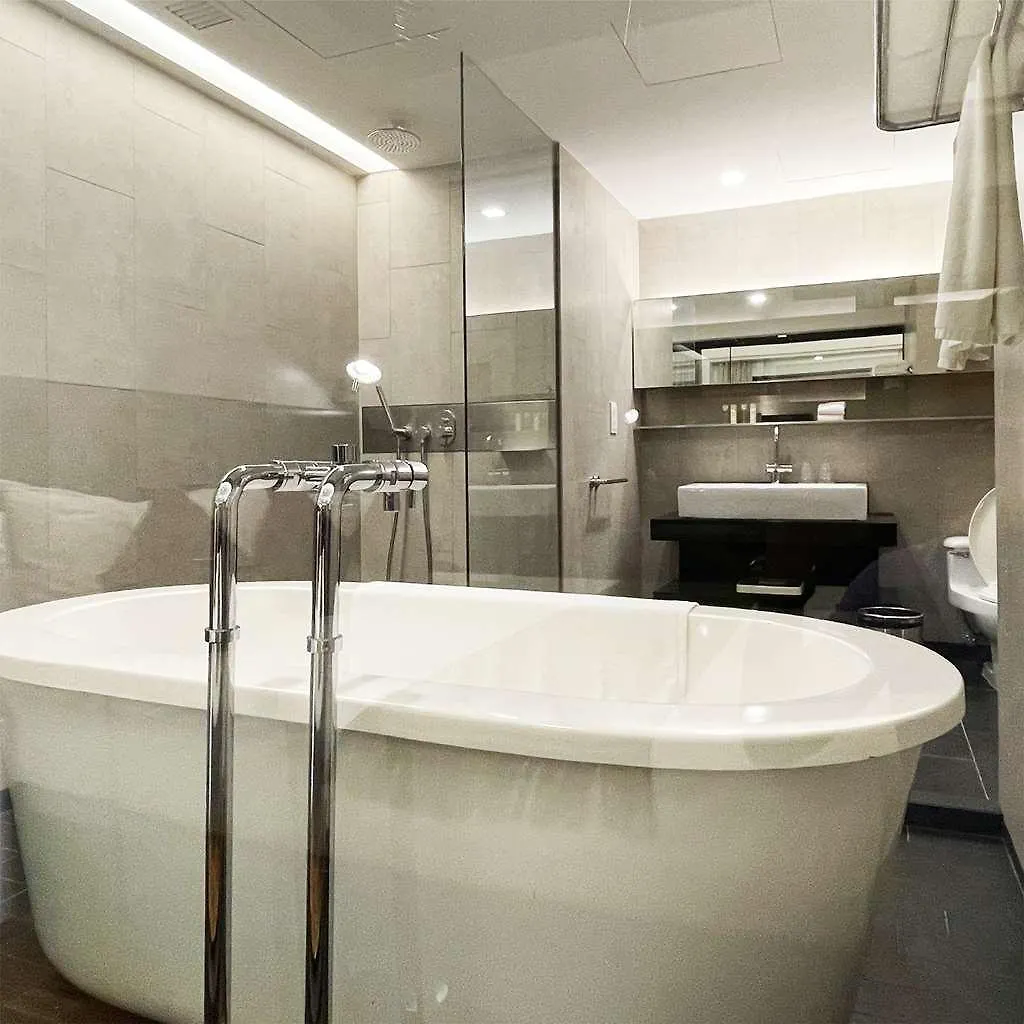 Hotel Maya Kuala Lumpur City Centre 5*,  Malaysia