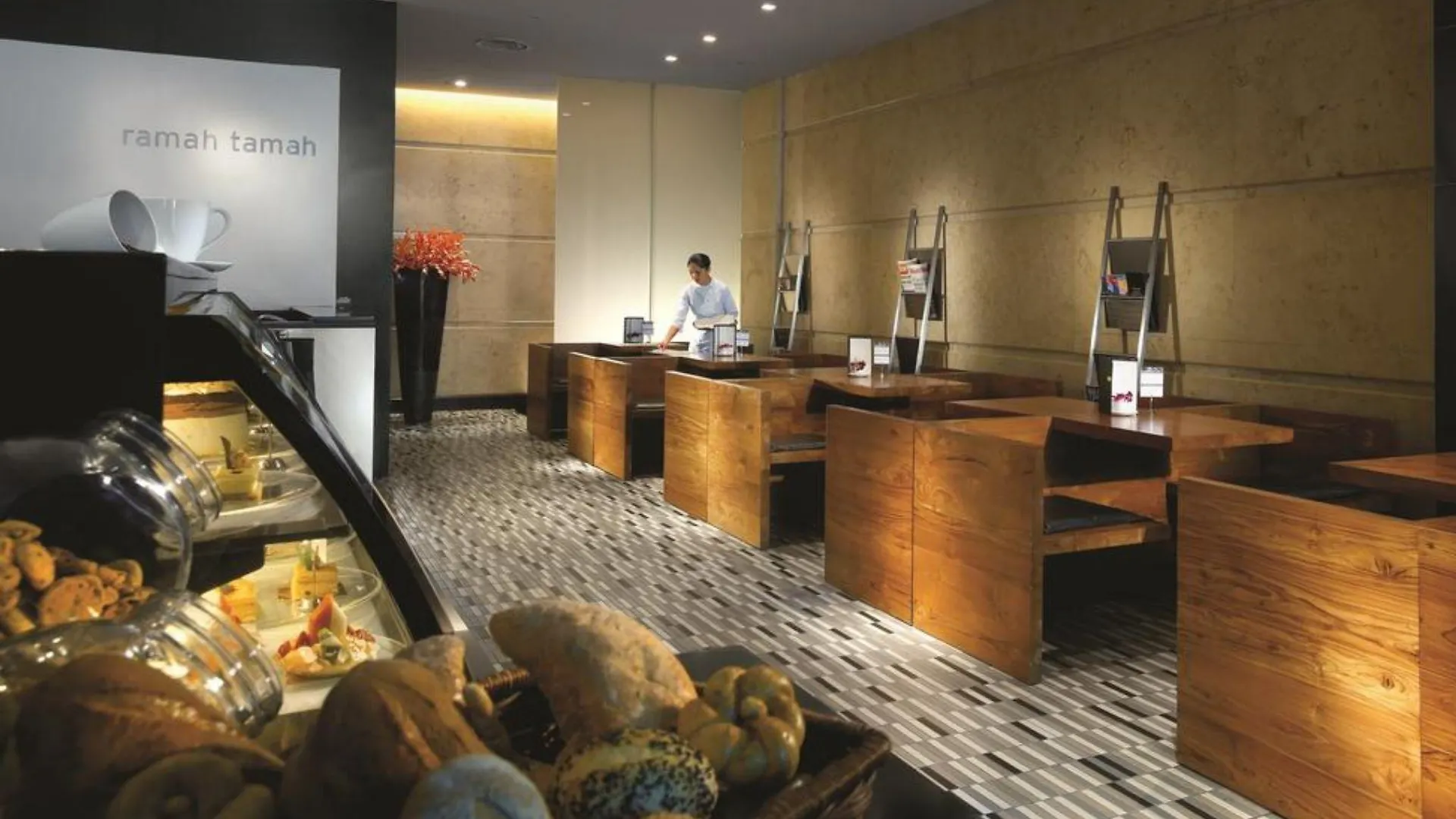 Hotel Maya Kuala Lumpur City Centre 5*,  Malaysia